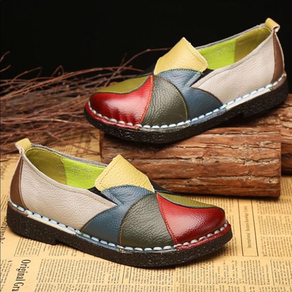 Woman’s Socofy Flats - Picture 7 of 9